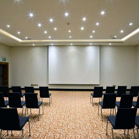 Hilton Garden Inn Riyadh Olaya Eksteriør billede