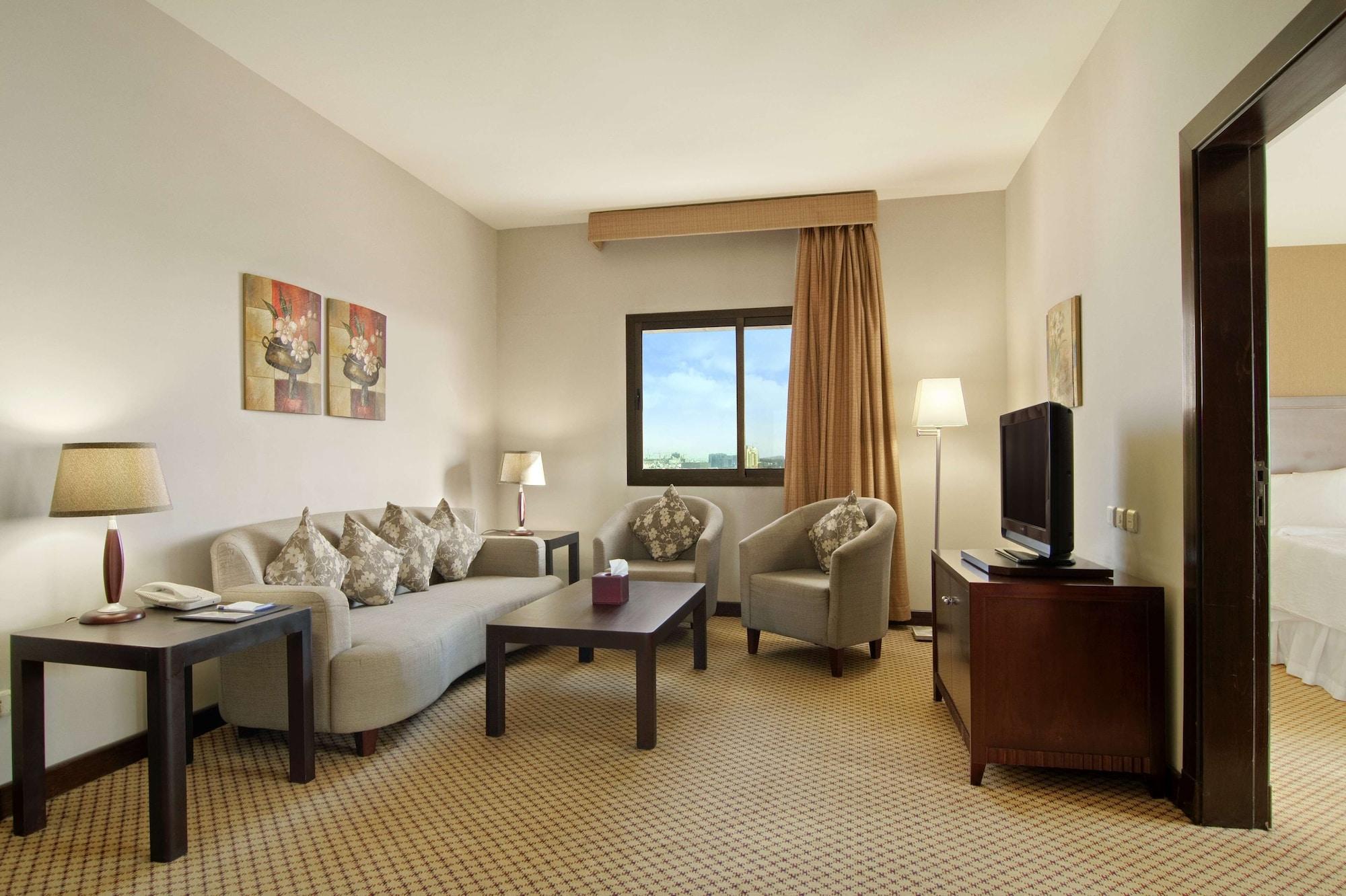 Hilton Garden Inn Riyadh Olaya Eksteriør billede