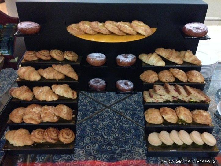 Hilton Garden Inn Riyadh Olaya Eksteriør billede