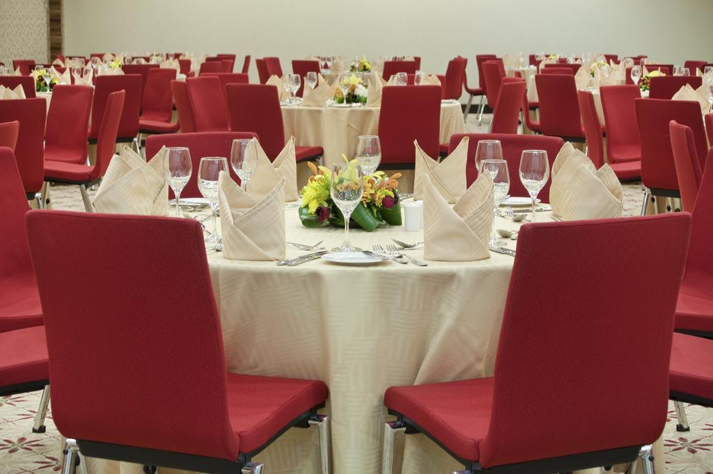 Hilton Garden Inn Riyadh Olaya Restaurant billede