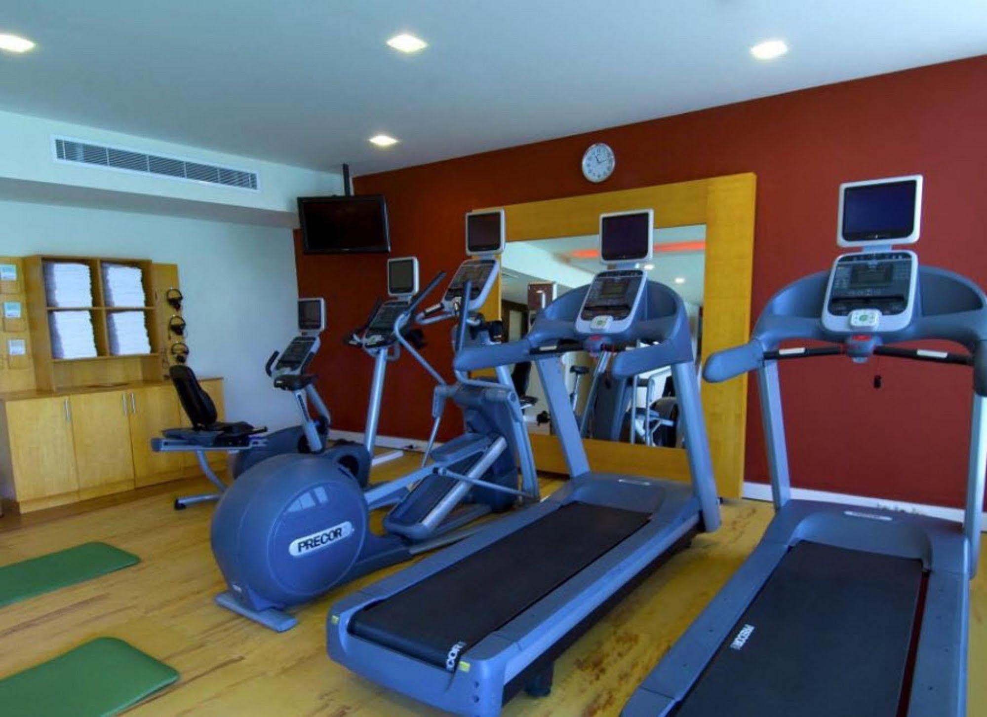 Hilton Garden Inn Riyadh Olaya Eksteriør billede
